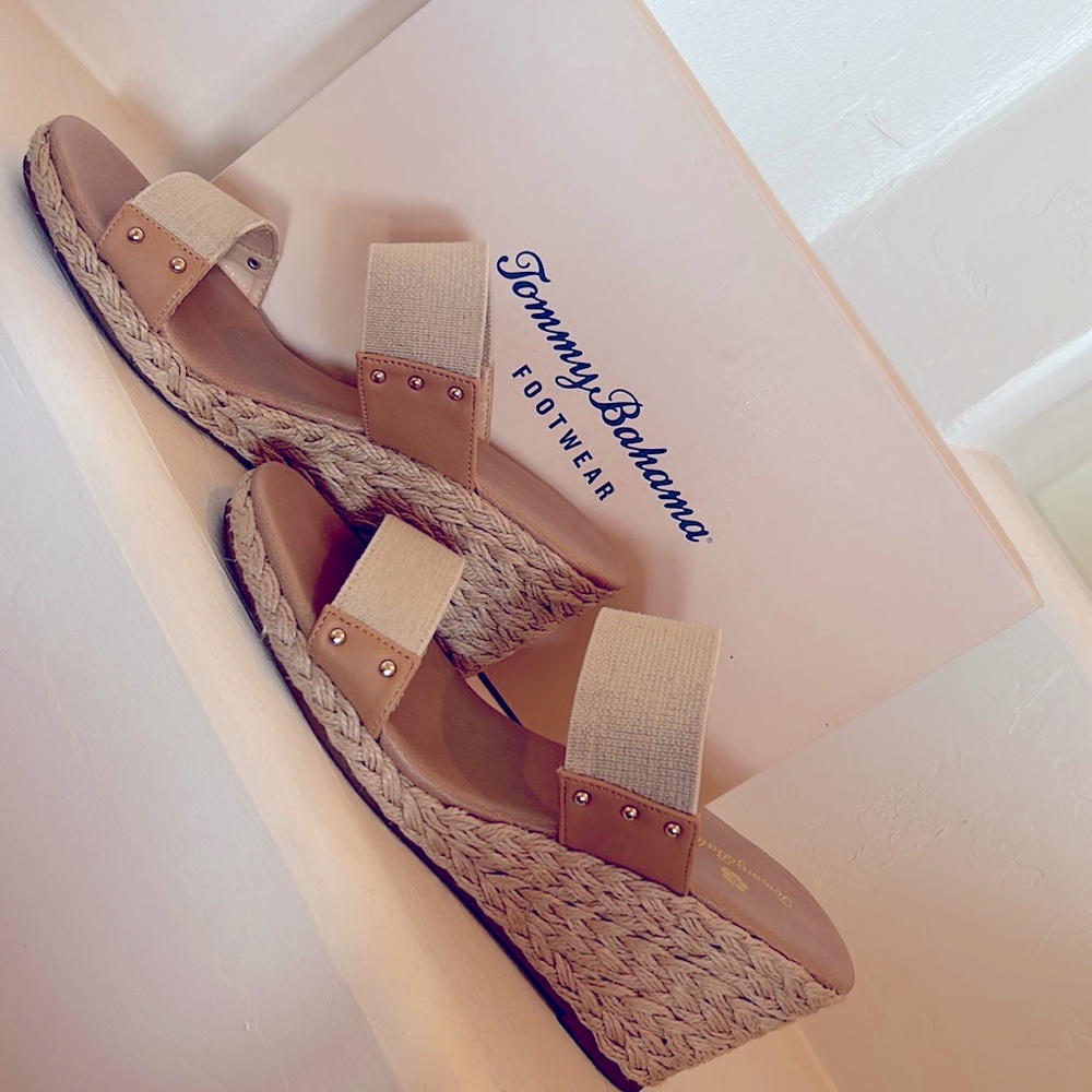 Tommy Bahama Wedges